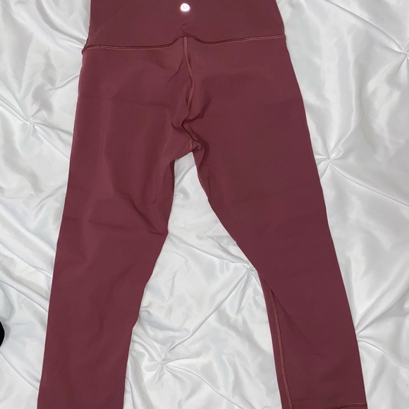 Lululemon Wunder Under Crop Leggings - Picture 2 of 2